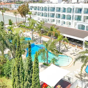 https://anesis-hotel.hotelsatayianapa.com